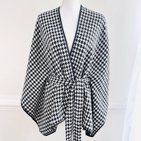 Liz Claiborne Accessories - LIZ CLAIBORNE Black & White Houndstooth Open Belted Cardigan Wrap ~ One Size